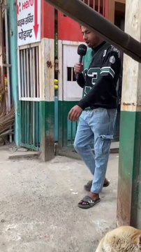 देखिए कैसे funny foodi ब्लॉगर चुना लगाए बिरयानी खाते है फ्री में #sevengers #newshorts #viralfoodiblogger