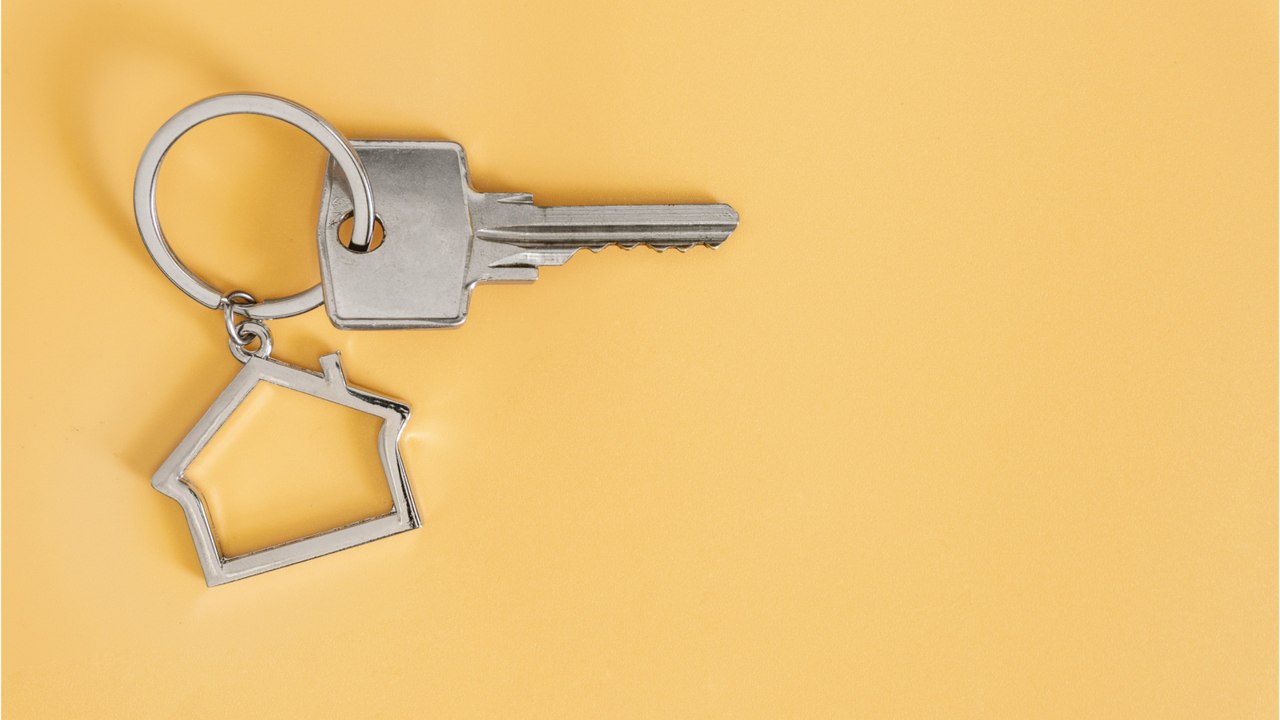 Après deux ans de loyers impayés, ce propriétaire récupère son appartement dans un état déplorable