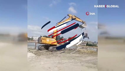 Kepçe salıncak oldu: İşçiler hem güldürdü hem de yürekleri ağza getirdi