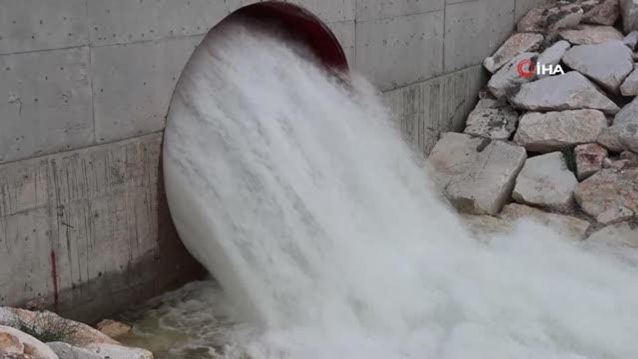 Sakarya haber: Gökpınar Barajı'ndan debisi azalan Sakarya Nehri'ne su salınmaya başlandı