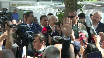 Niğde gündem haberi | Kılıçdaroğlu, Niğde'de...: "Ben Beşli Çetelerin, Tefecilerin Değil Esnafın, Çiftçinin, Alın Teri Dökenlerin Adamıyım"