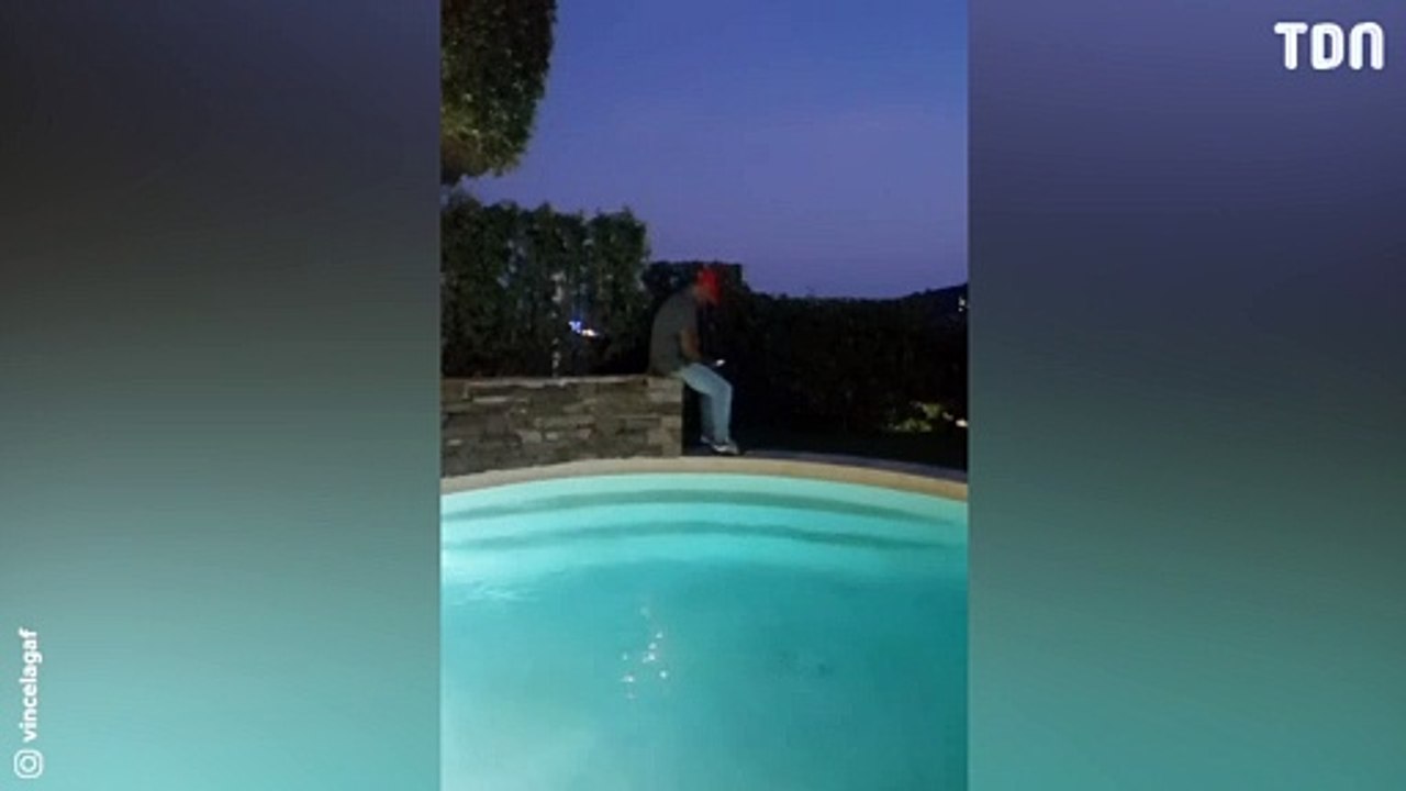 Vincent Lagaf tombe dans sa piscine à cause d'une mauvaise blague !