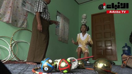 تقليد ألعاب الخفة البورمية يتحدى الأزمات