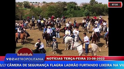 CAVALGADA DE CRUZ DAS POSSES MARCA INÍCIO DO RODEIO