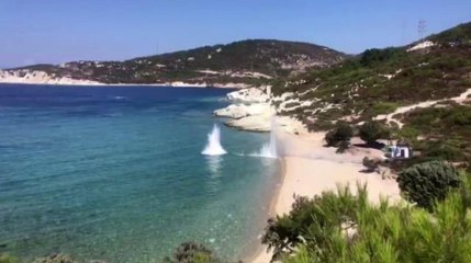 Son Dakika | Denizde bulunan el bombası imha edildi