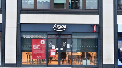 Argos changes ad after sexism complaints