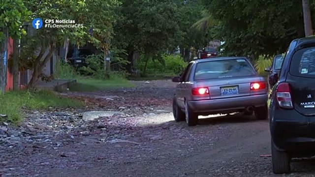 Vecinos de Las Mojoneras piden pavimentación de calle destruida | CPS Noticias Puerto Vallarta