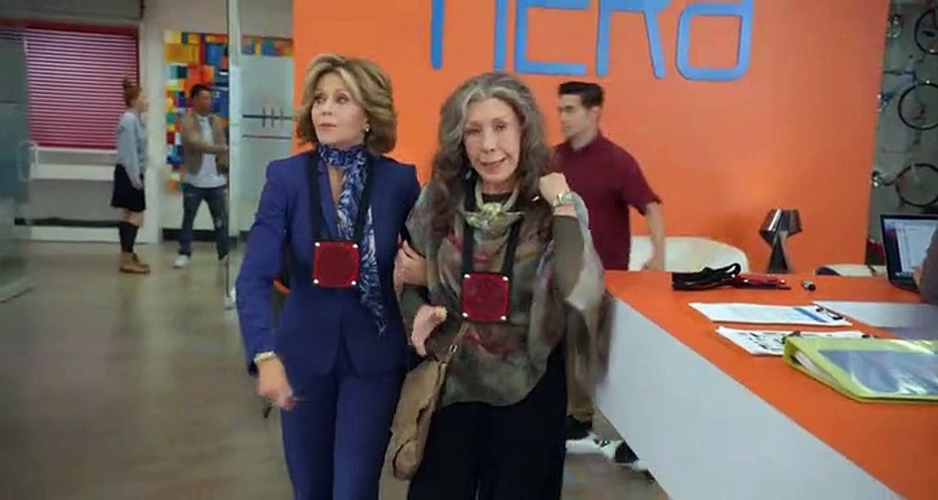 Grace and Frankie Staffel 3 Folge 2 HD Deutsch