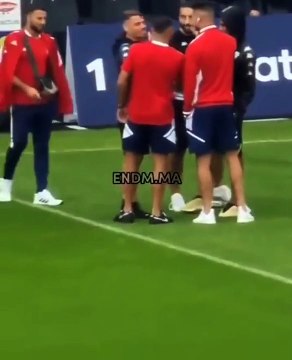 Les retrouvailles entre Belaïli, Belkebla et Ilyes Chetti ! Des images qui font plaisir ❤️