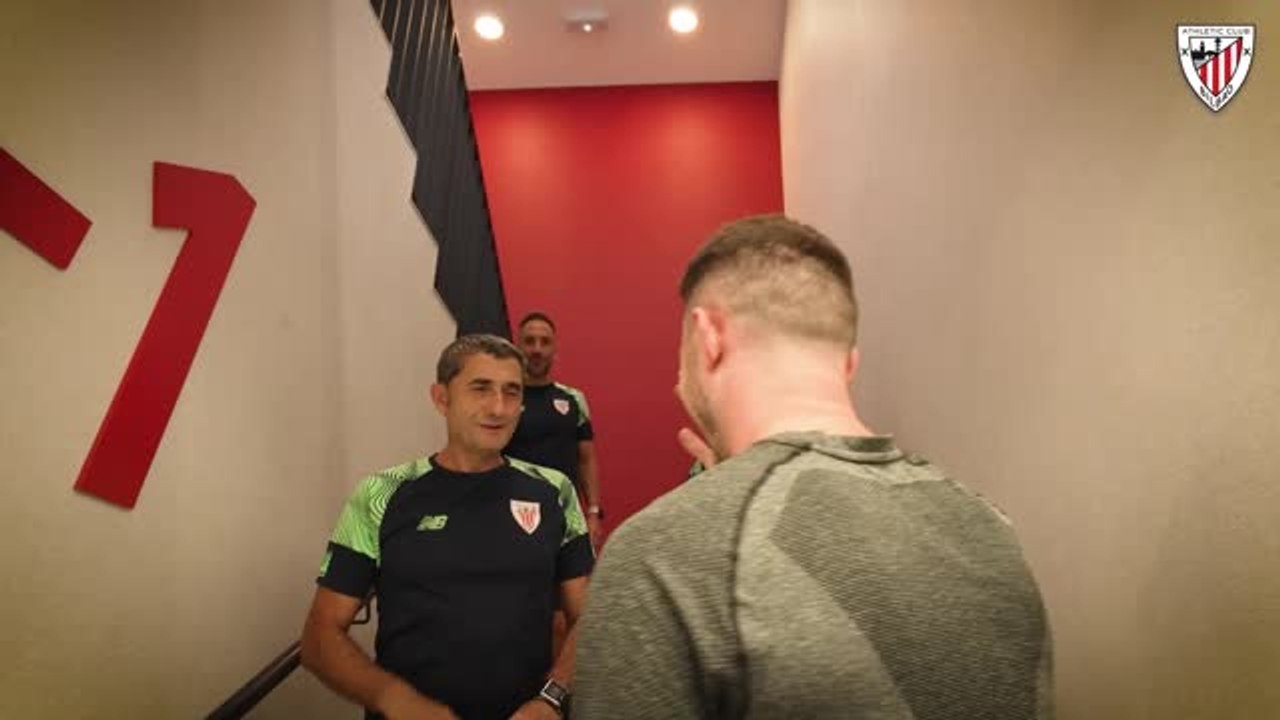 Laporte pays a visit to his old club Athletic Bilbao