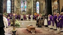Prato, il funerale del vescovo emerito Gastone Simoni