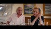 La bande-annonce vidéo de Sans filtre (Triangle of Sadness en VO) de Ruben Östlund, le film qui a reçu la Palme d'Or au festival de Cannes. L'actrice Charlbi Dean qui dans le film est morte à 32 ans à New York, "d'une maladie soudaine et inattendue".