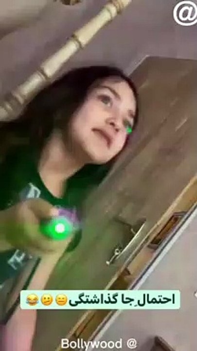 Bollywood actress cut  scene in video pat @ oops bollywood actress @ hollywood actress in indian dress