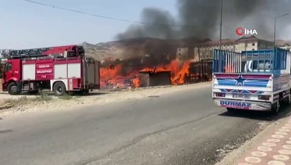 Tüp patladı, emekli öğretmene ait marangoz dükkanı alev alev yandı