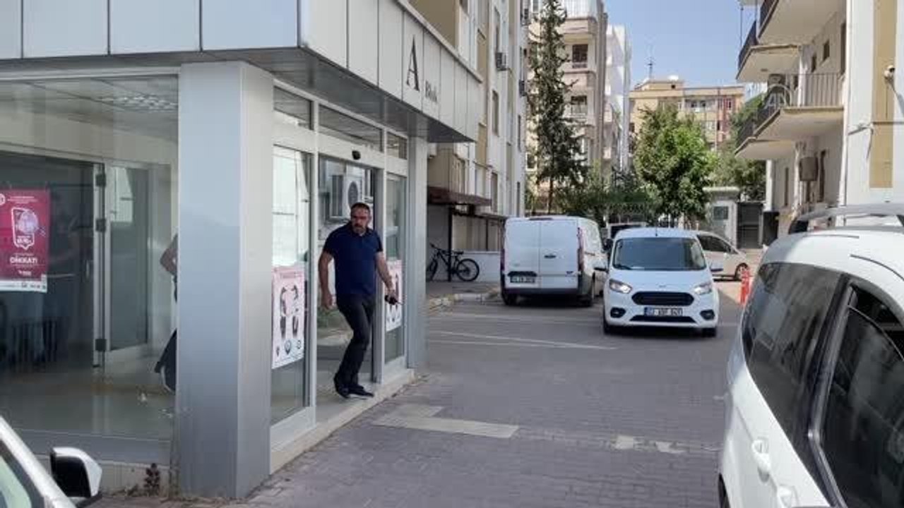 Çıkan kavgada bıçakla yaralanan kişi öldü