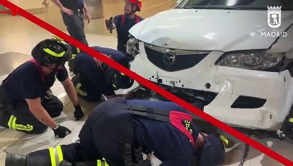 Thief Fails to Flee, Instead Gets Car Stuck in Transit Stop Stairwell