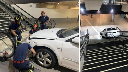 Çaldığı araçla metro istasyonuna daldı; merdivenlere sıkıştı