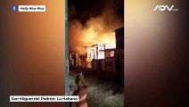 Usuarios en redes reportan incendio de una casa en el municipio habanero de San Miguel del Padrón