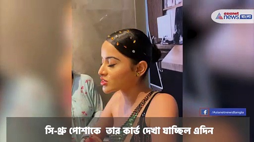  সি-থ্রু গ্লিটারী পোশাক পরে আবারও ভাইরাল উরফি জাভেদ