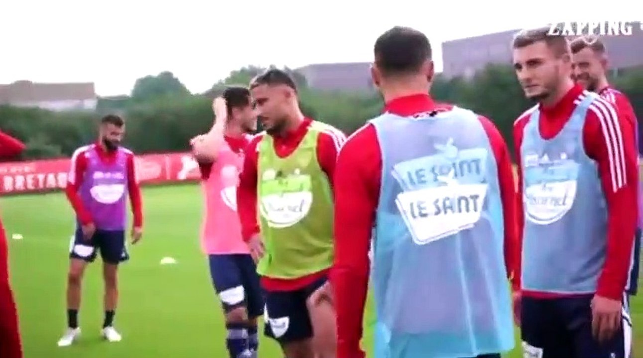 بلايلي في تدريبات بريست : ' العدس .. العدس .. العدس '