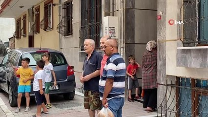 Evinden kokular gelen 60 yaşındaki adam ölü bulundu