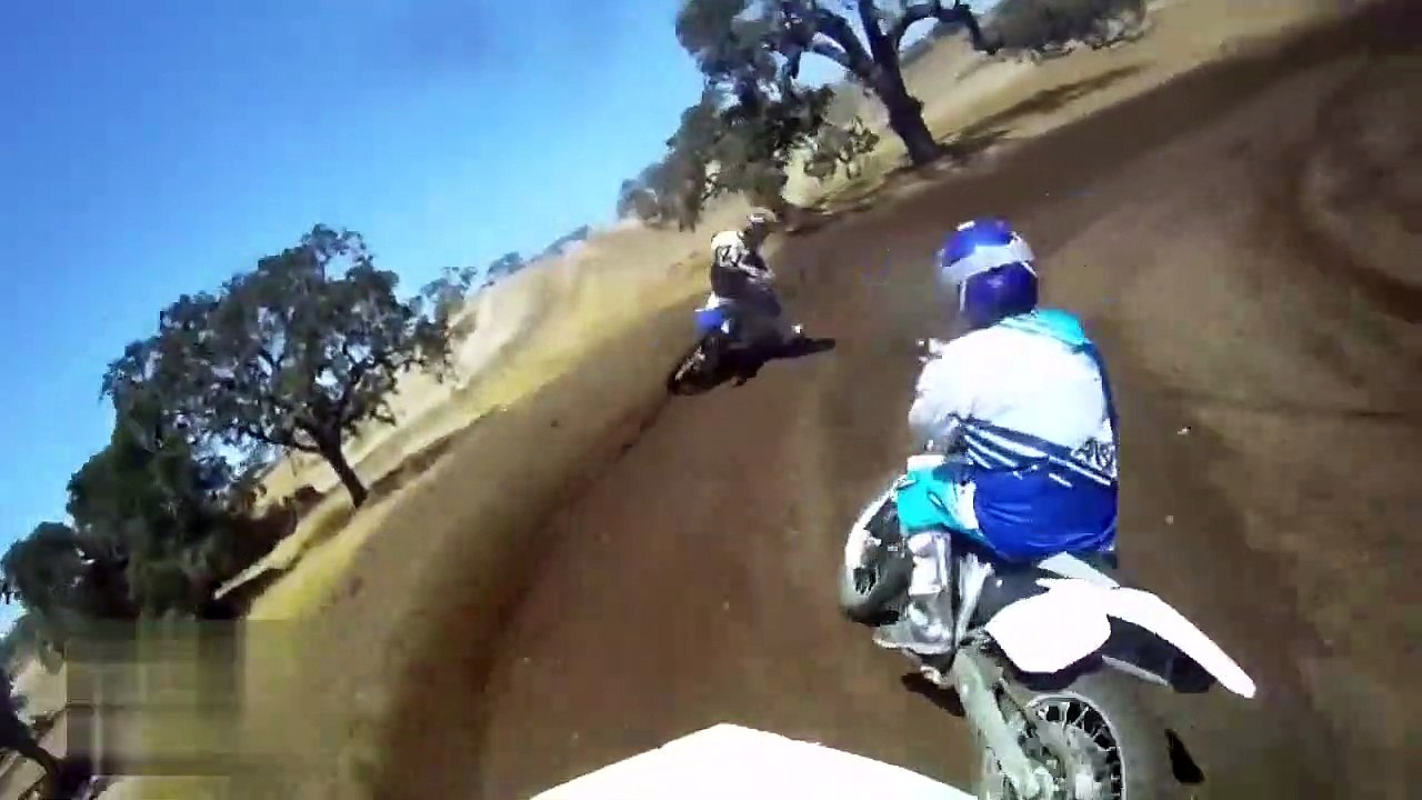 É cada tombo