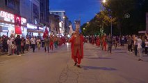 Afyon haber! AFYONKARAHİSAR - 1922 metrelik Türk bayrağıyla yürüyüş yapıldı