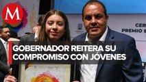 Cuauhtémoc Blanco entrega Premio Estatal de la Juventud 2022
