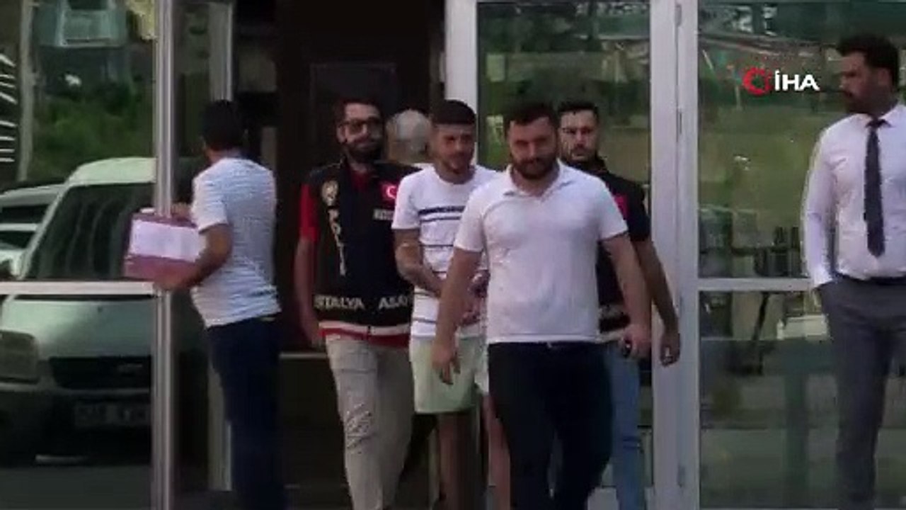 Kuşçu kafesten çıktı mesajını yaymıştı- 4 milyonluk vurgun yapan 5 şüpheli tutuklandı