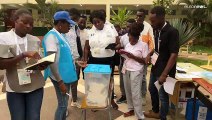 Angola em contagem dos votos após eleições gerais sem registo de incidentes