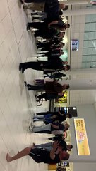 Father Performs Haka When Meeting Son at Airport