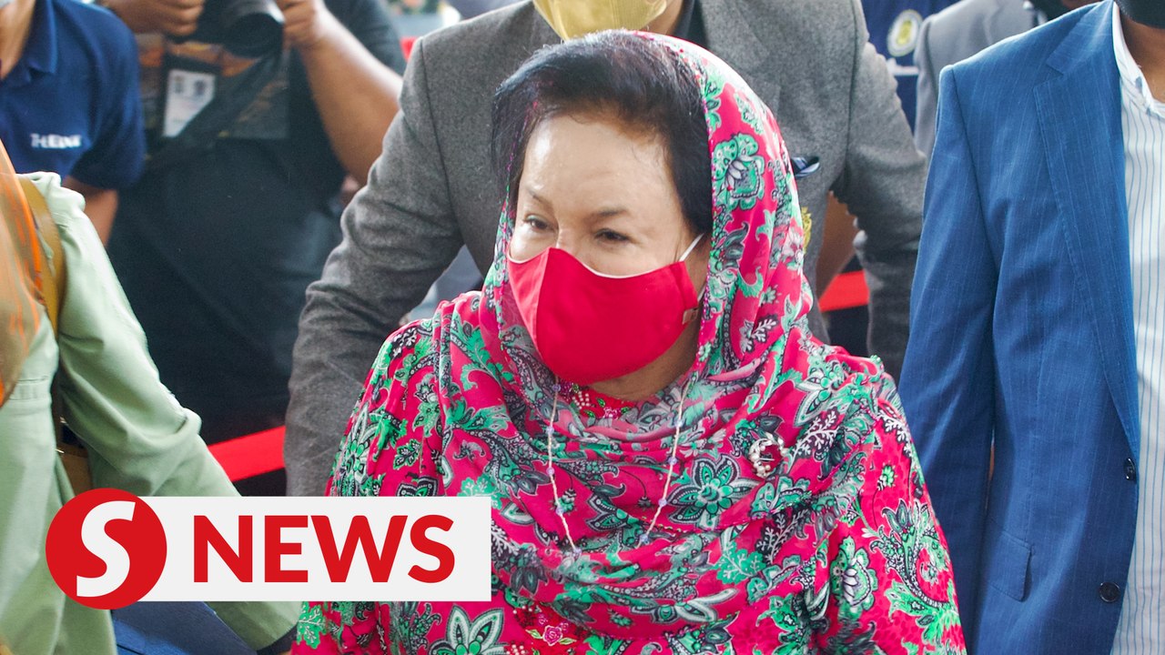 Rosmah arrives at KL court complex for Najib’s 1MDB trial