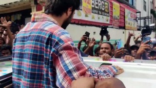 Vijay Deverakonda and Ananya Pandey Visited Theater to see Public Reaction | Liger
