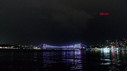 İstanbul'da şimşekli gece
