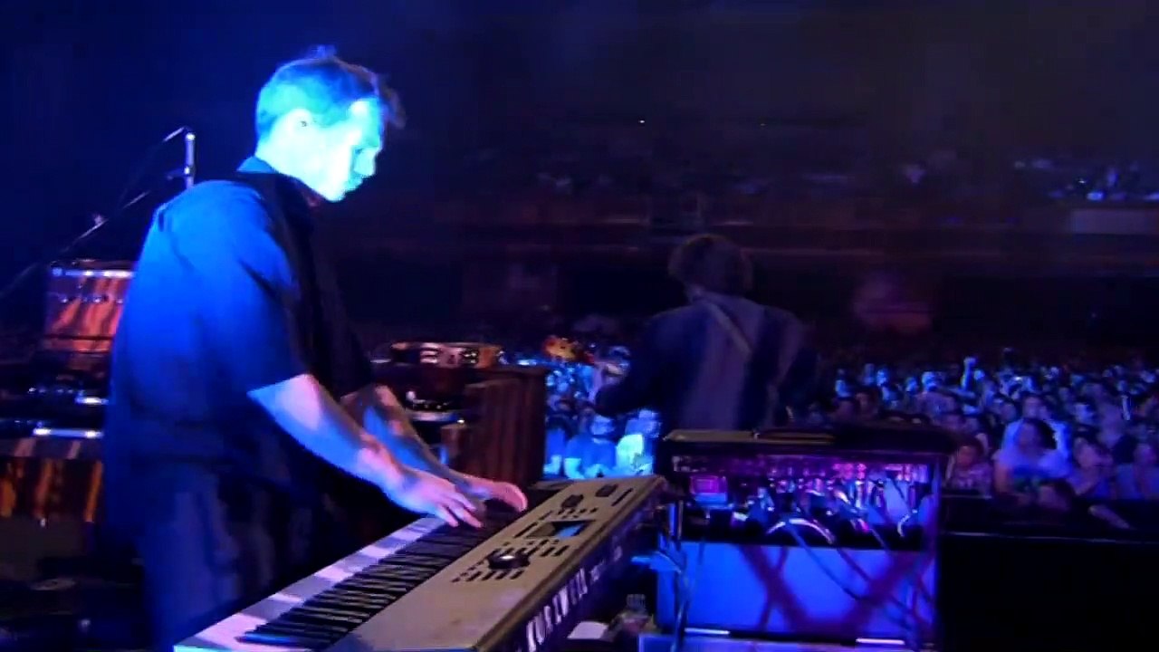 Alanis Morissette — “Woman Down” (Alanis Morissette/Guy Sigsworth) | From “Alanis Morissette - Live At Montreux” – (2012)