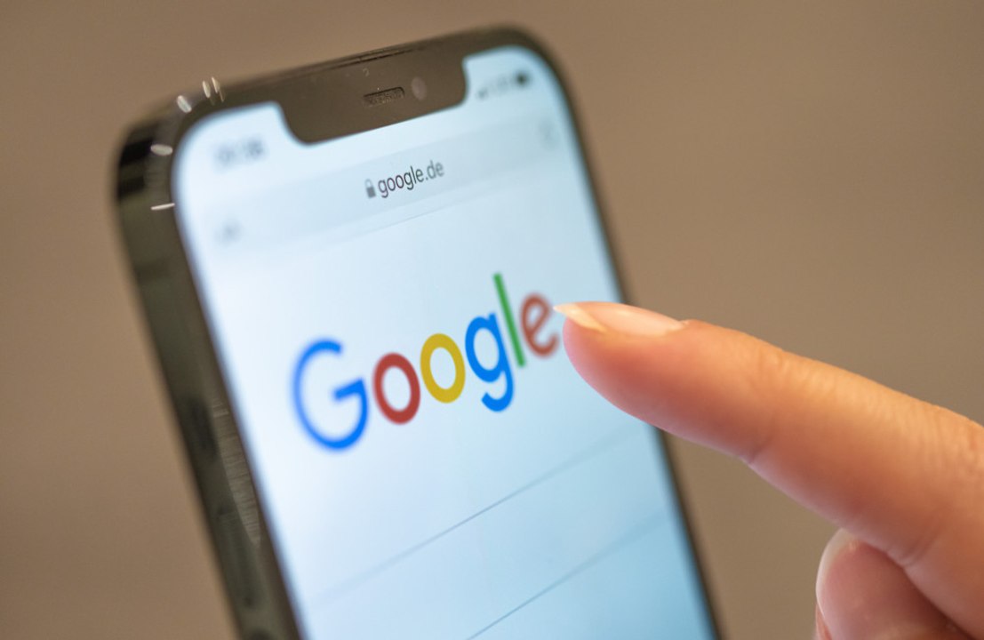 Developer creates tool that makes noise every time data sent to Google!