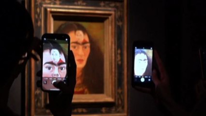 Un autoritratto di Frida Khalo esposto al pubblico dopo 24 anni