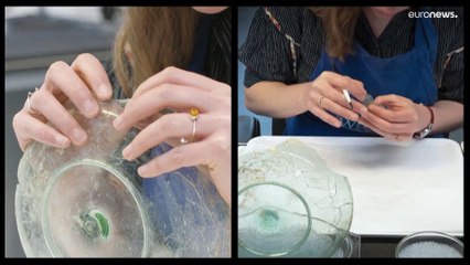 شاهد: أوان زجاجية أثرية هشّمها انفجار مرفأ بيروت عادت إلى سابق عهدها في المتحف البريطاني