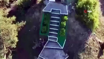 Çin dronunu taş atıp düşürmeye çalıştılar