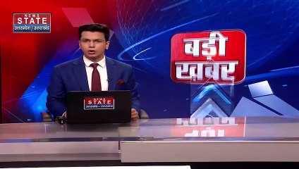 Hamirpur News: सैलाब के बीच युवकों का स्टंट, नदी के बीच से गुजरते दिख रहे युवक