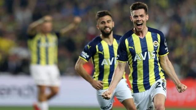 Fenerbahçe taraftarı büyük yıkım yaşayabilir! Club Brugge, Miha Zajc için 10 milyon euroluk teklif yaptı