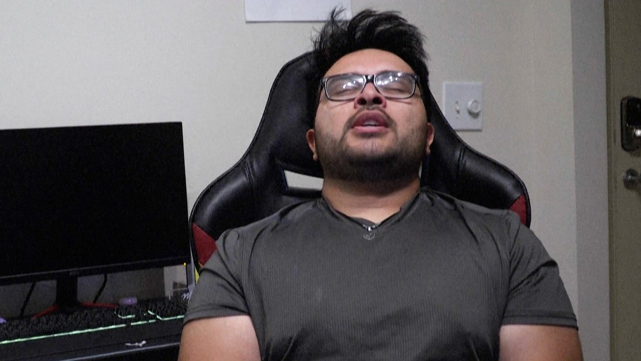 «C'est un énorme soulagement» : Joe Biden efface une partie des emprunts étudiants