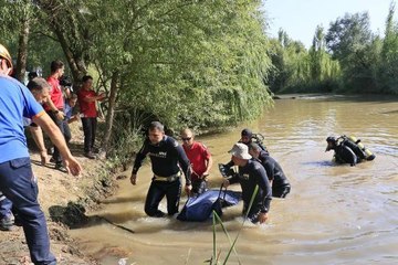 Video herunterladen: Diyarbakır gündem: DİCLE NEHRİ'NE GİREN ÇOCUK BOĞULDU