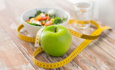 Ajouter une pincée de cette épice dans votre café peut vous aider à mincir plus vite