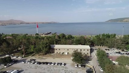 75 yıllık tarihi otelin restorasyonuna başlandı