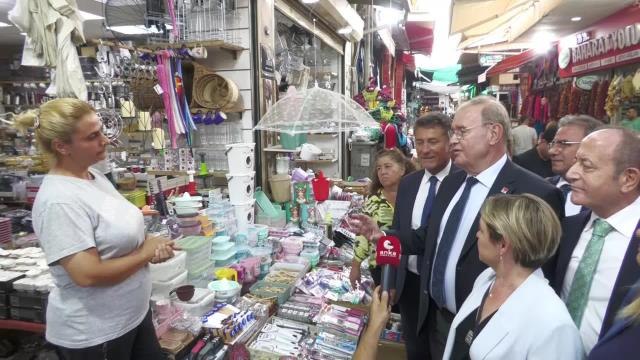 İzmir haber: CHP Ekonomi Masası, İzmir Kemeraltı Çarşısı'nda Esnaf ve Yurttaşları Dinledi: Buramıza Kadar Geldi. Geçinemiyorum. Bunlardan Hesap Sorun