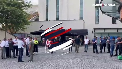 Bayrampaşa'da dehşet: Kafede başından silahla vurularak öldürüldü!
