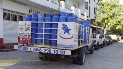 Télécharger la video: El gas costará $23 menos por tanque de 30 kg | CPS Noticias Puerto Vallarta