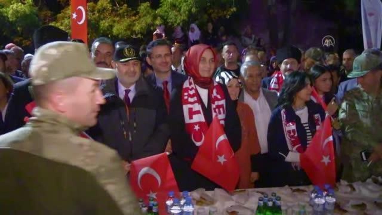 Afyon haberleri | AFYONKARAHİSAR - Büyük Taarruz'un 100. yıl dönümü dolayısıyla "Zafer Yürüyüşü" düzenlendi