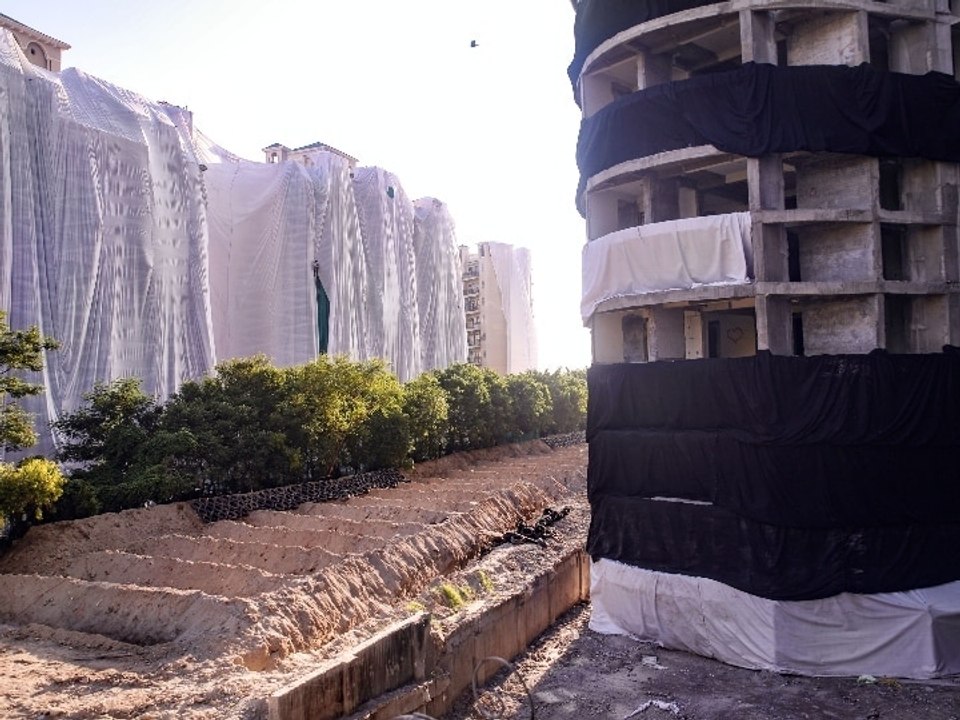 Twin Tower Demolish: क्यों गिराया जा रहा ट्विन टावर, बिल्डर ने कैसे किया खेल?